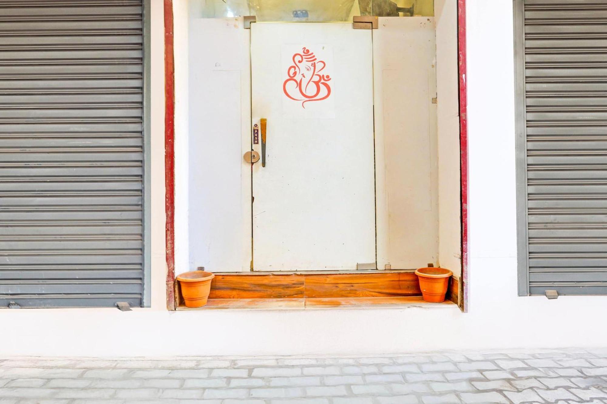 Manyavar hotel Csandígarh Kültér fotó