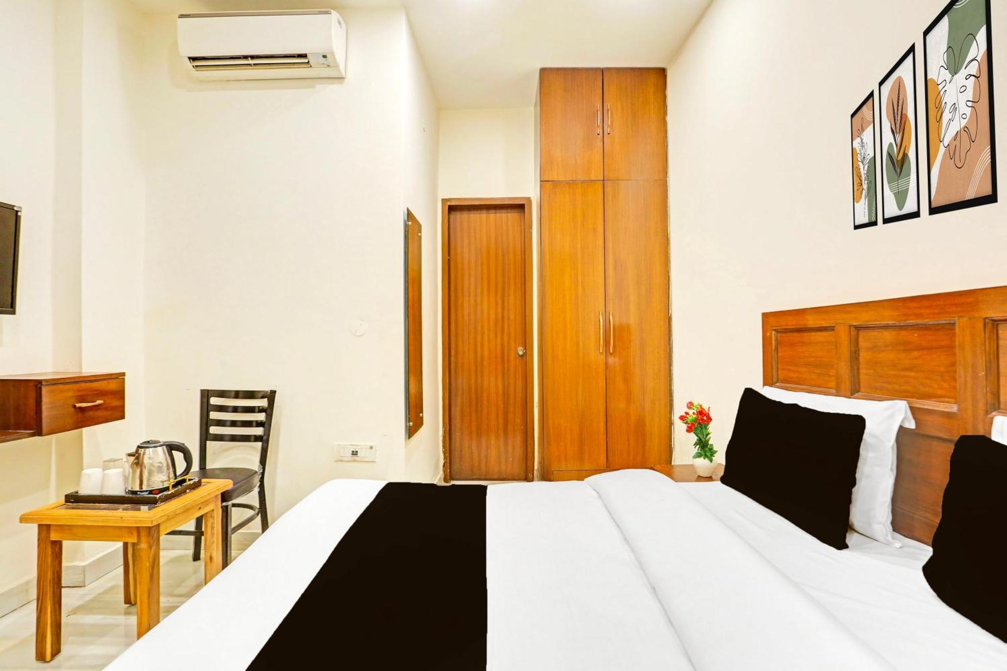 Manyavar hotel Csandígarh Kültér fotó